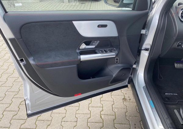 Mercedes-Benz EQA cena 218900 przebieg: 5, rok produkcji 2023 z Witnica małe 154